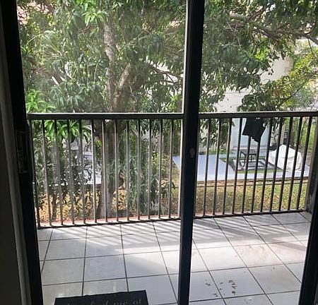 5th image of 11434 NW 42nd St