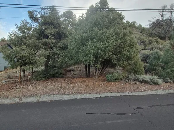 2024 Woodland Dr, Pine Mountain Club, CA 93222