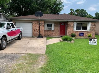 1825 Valley View Dr, La Porte, TX 77571