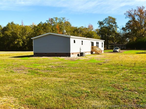 16 Industrial Dr, Bunnlevel, NC 28323