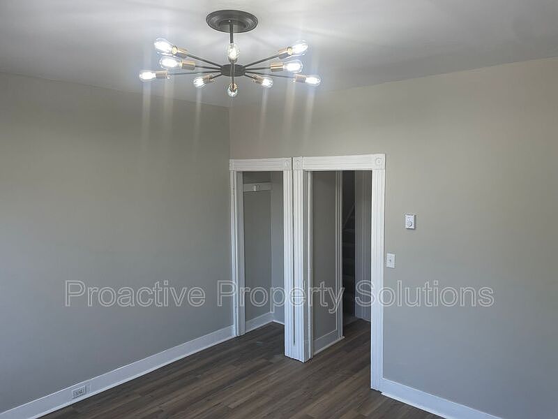 1st image of 114 N Lincoln Ave Floor 2