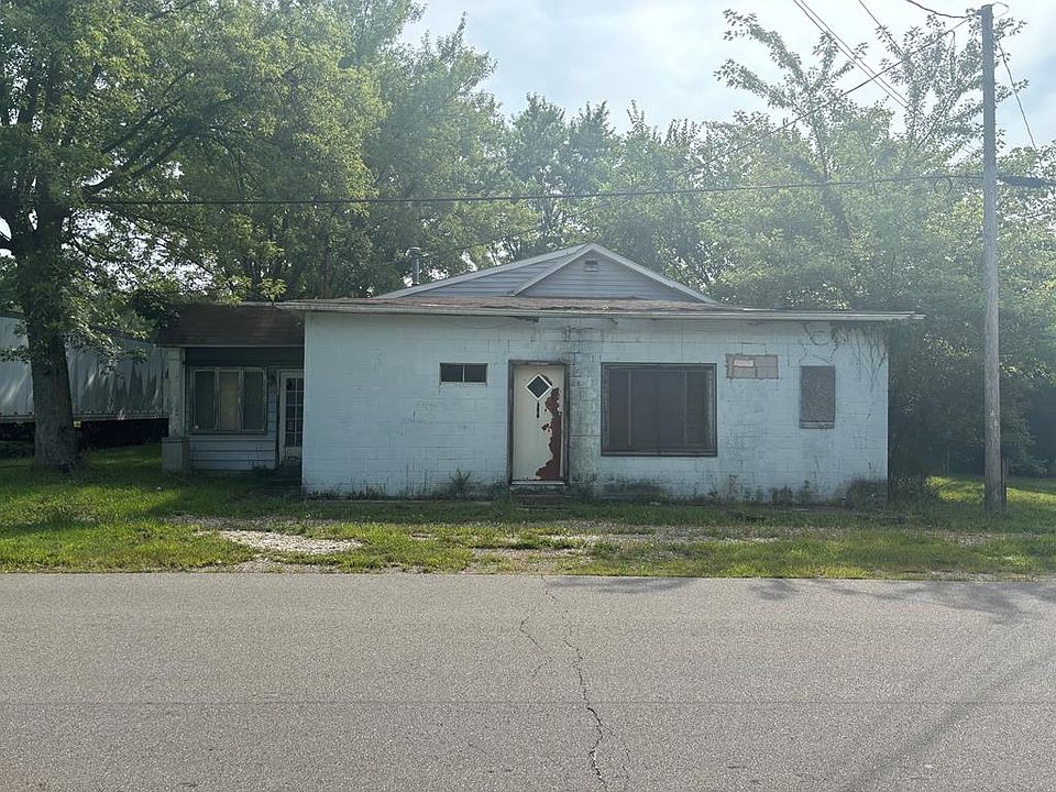 1st image of 258 8th Ave