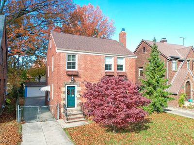 1206 Castleton Rd, Cleveland Heights, OH, 44121
