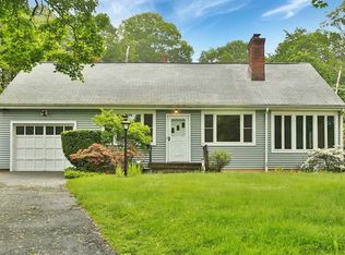 20 Leroy Ave, Valhalla, NY 10595