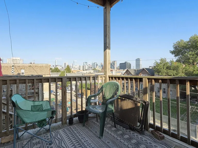 1338 W Huron St #3R — Photo 9