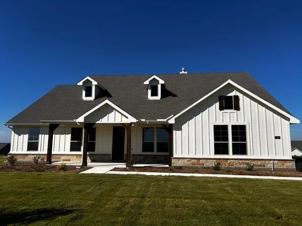 164 Hillview Trl, Decatur, TX 76234