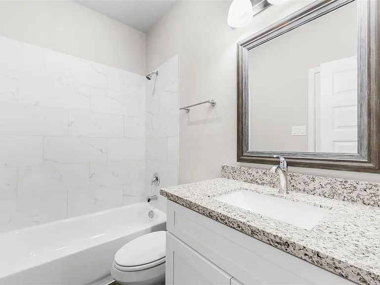 8161 Tate St #B — Photo 8