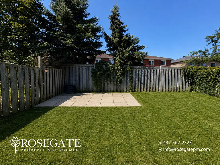 60 Cassandra Dr #2 — Photo 14