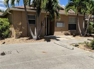 4234 SE 19th Pl APT E, Cape Coral, FL 33904