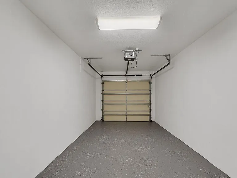 11171 Airport Dr — Photo 21