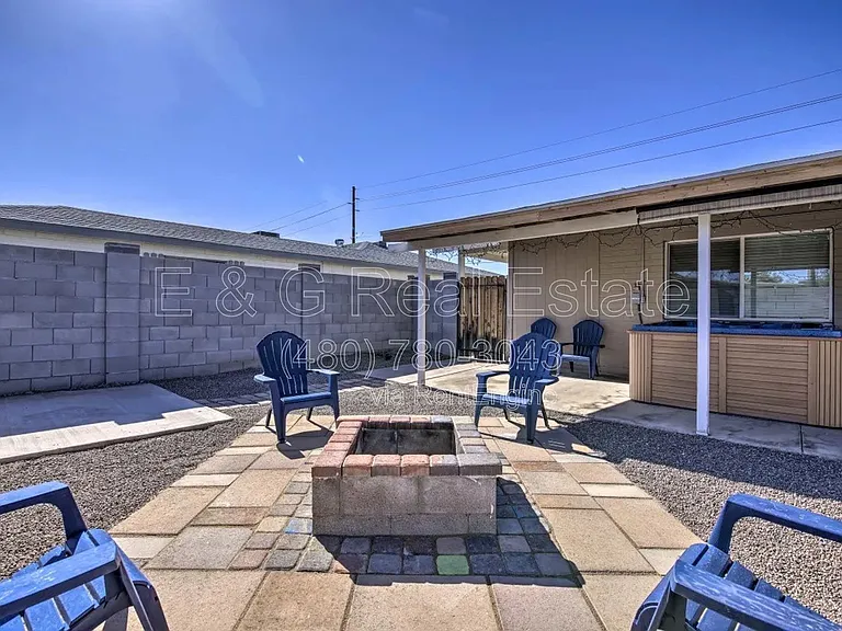 609 S Priest Dr — Photo 33