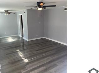 2224 E 75th St, Kansas City, MO 64132