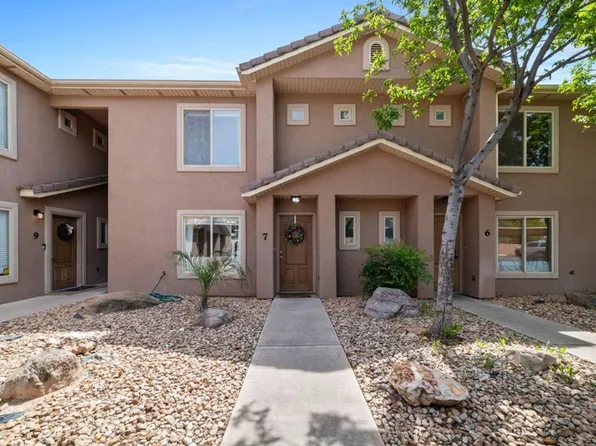 18 N 300 E APT 7, Washington, UT 84780