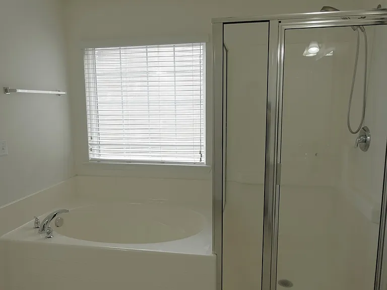 115 Roberts Hill Dr — Photo 19