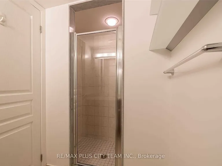 18 Yonge St #1809 — Photo 13