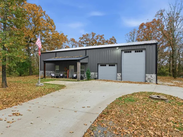 68 Hays Hill Rd, Conway, AR 72032