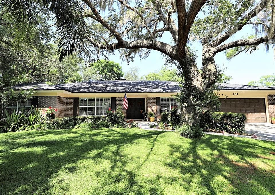 1st image of 107 Country Hill Dr