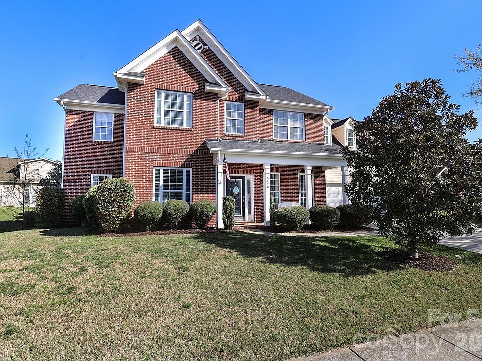 1st image of 6120 Breckfield Ct