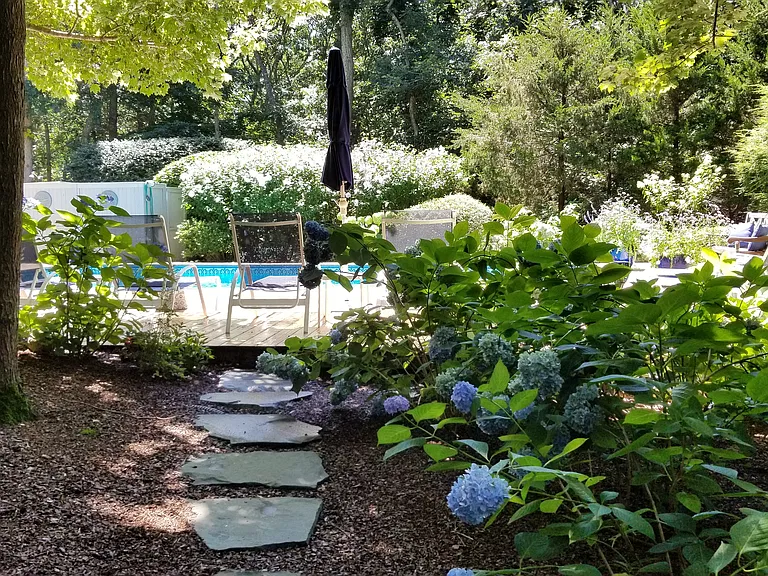 118 Sycamore Dr — Photo 17