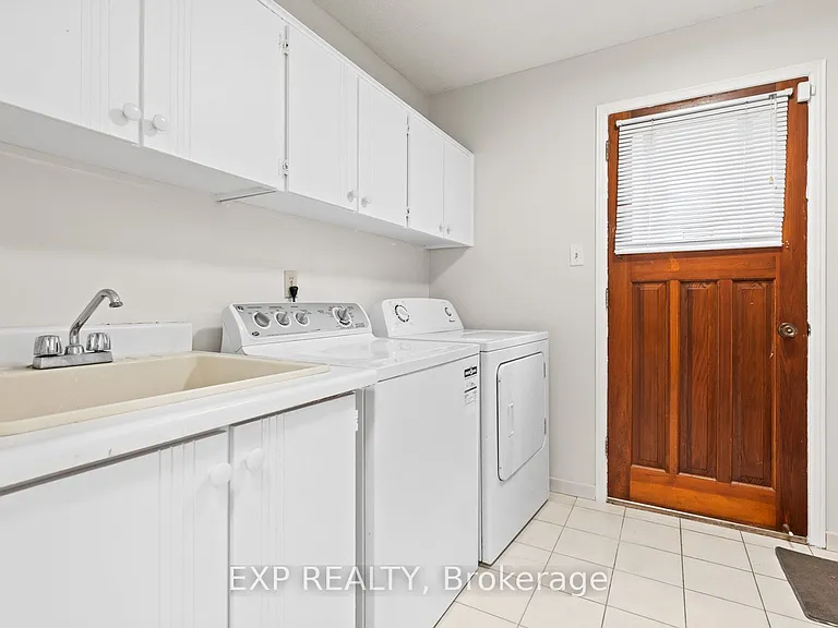 61 Dundee Cres #MAIN — Photo 13