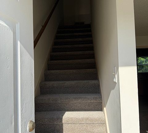 5th image of 173 Victoria Ct #A