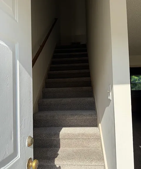173 Victoria Ct #A — Photo 5