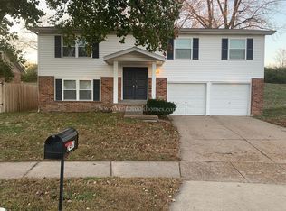 2467 Periwinkle Ct, Florissant, MO