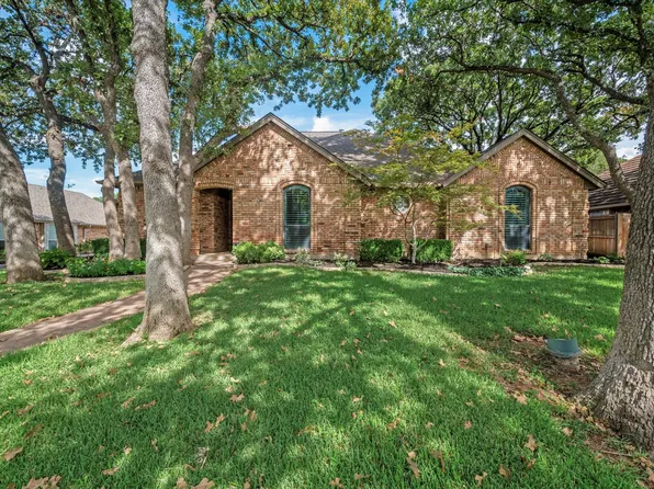 4515 Michelle Dr, Arlington, TX 76016