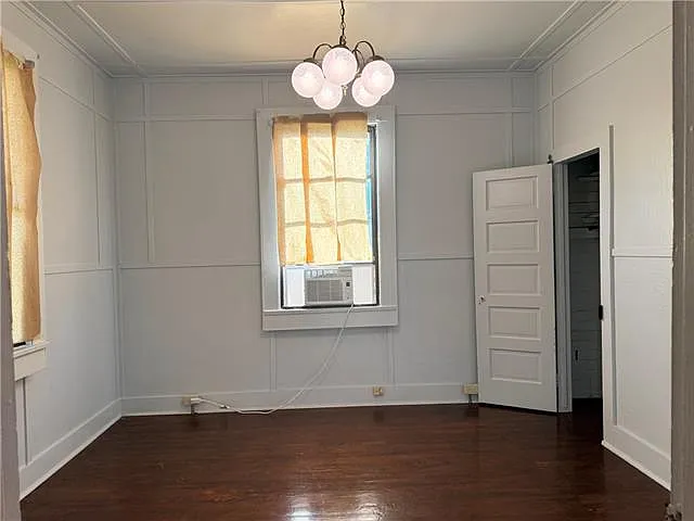 2754 Jasmine St — Photo 6