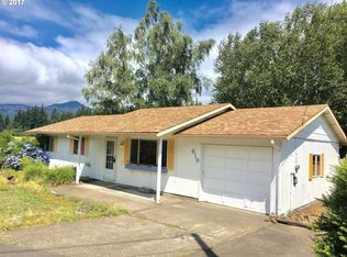 619 NE Forest Ln, Cascade Locks, OR 97014