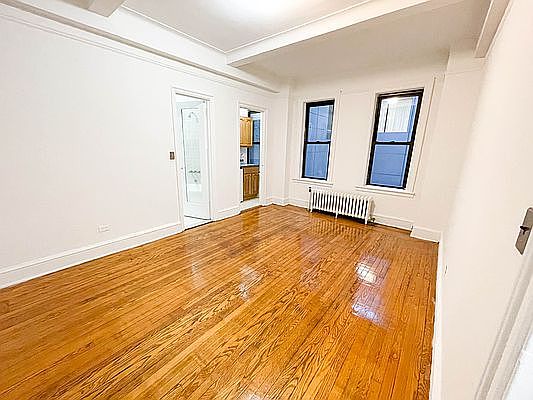 2nd image of 332 E 54th St Floor 4