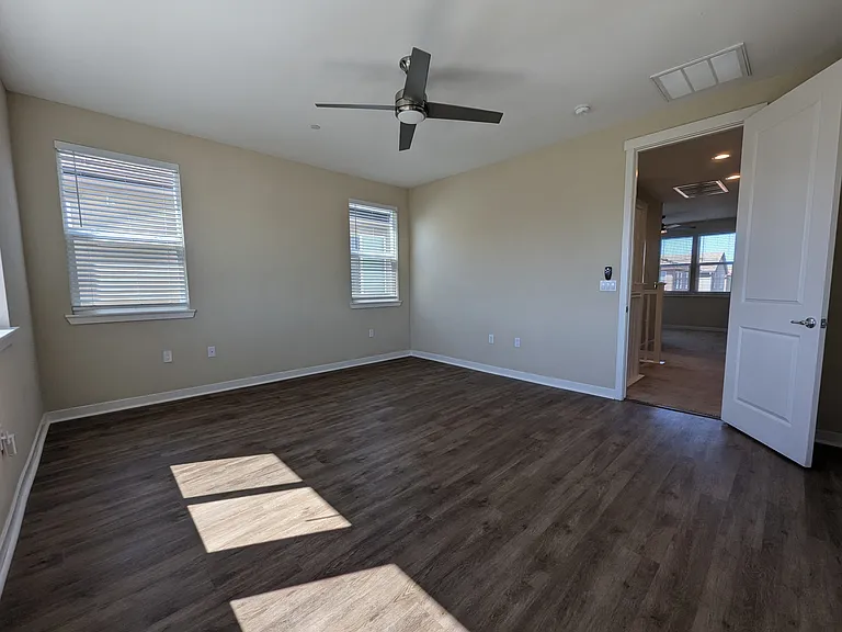 181 Damasco Ln — Photo 27