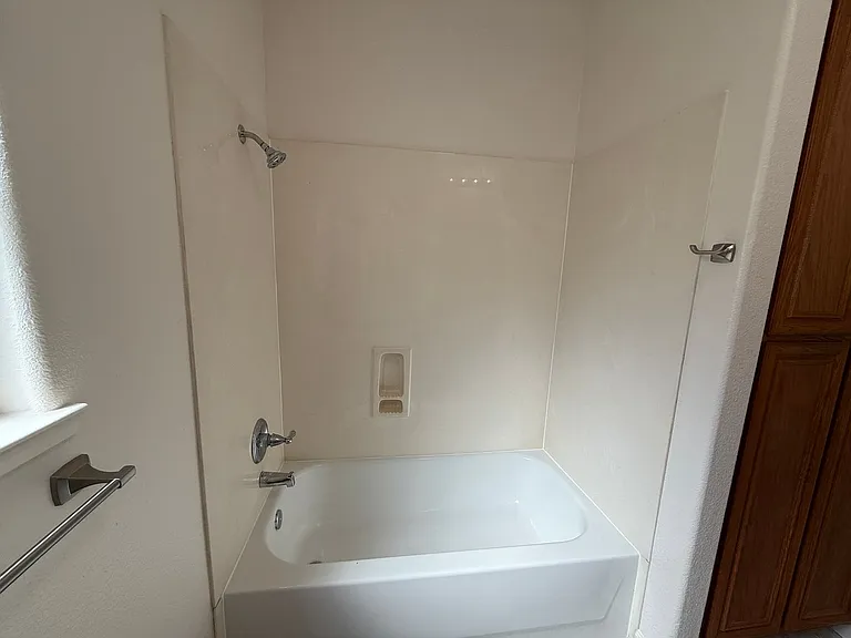 1836 Encina Ave — Photo 13