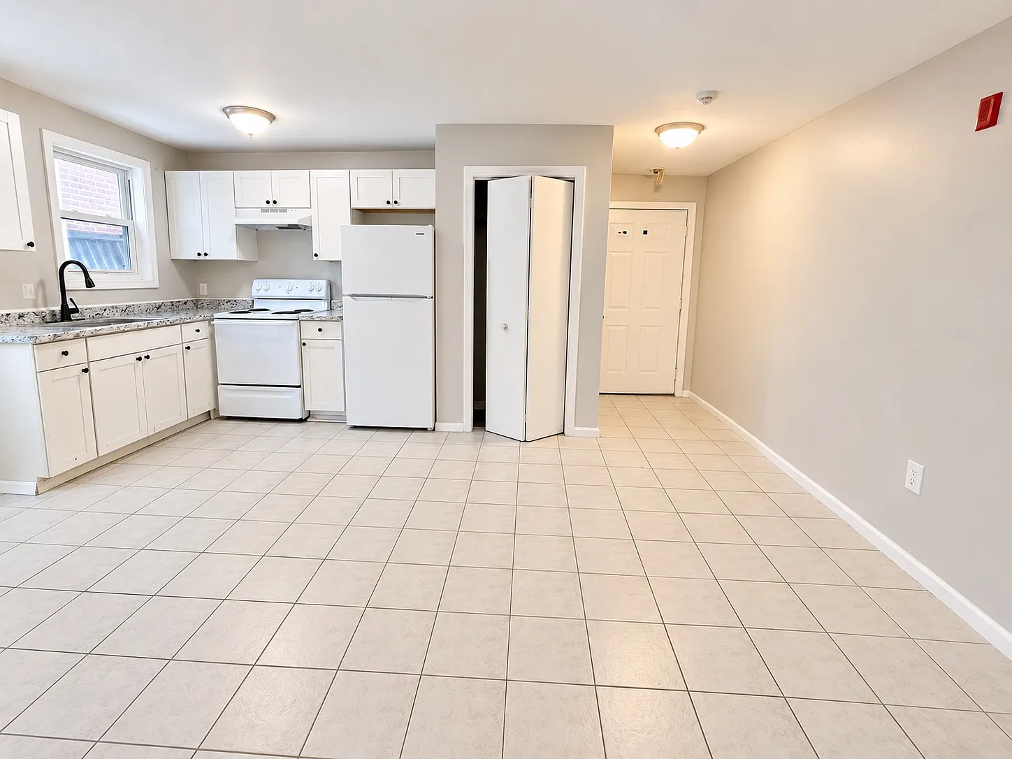 1 bed, 500 sqft, $2,000 — Photo 2