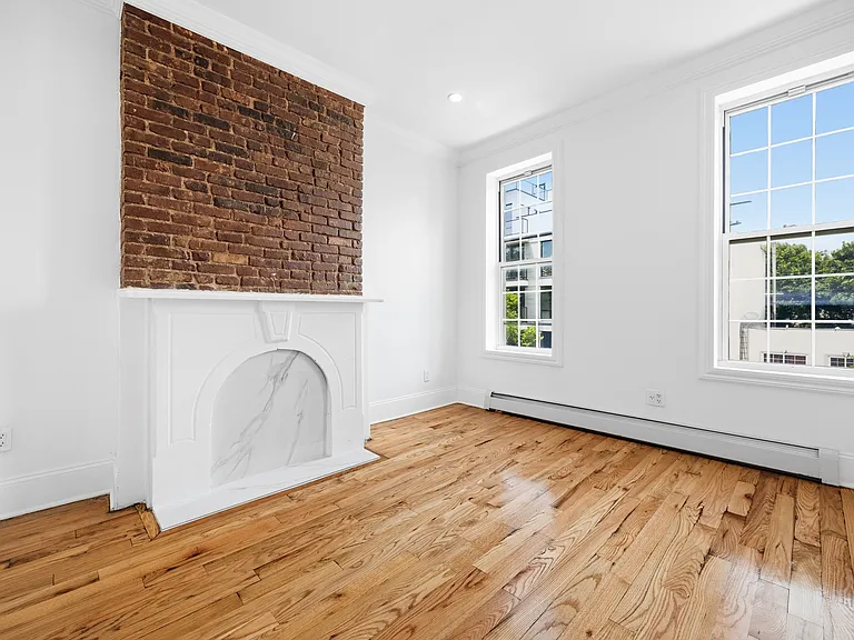 964 Madison St #3A — Photo 6
