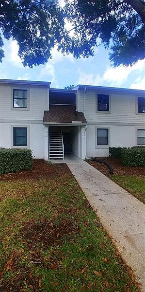 1st image of 115 Meadow Ln #115