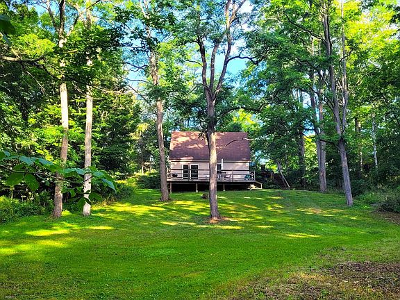 3rd image of 1522 Red Mill Road
