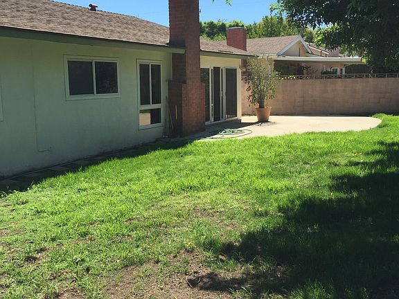 5th image of 8393 Medford St