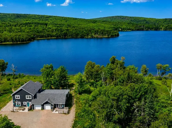 242 Rodney Dr, Inverness, NS B0E 2Y0