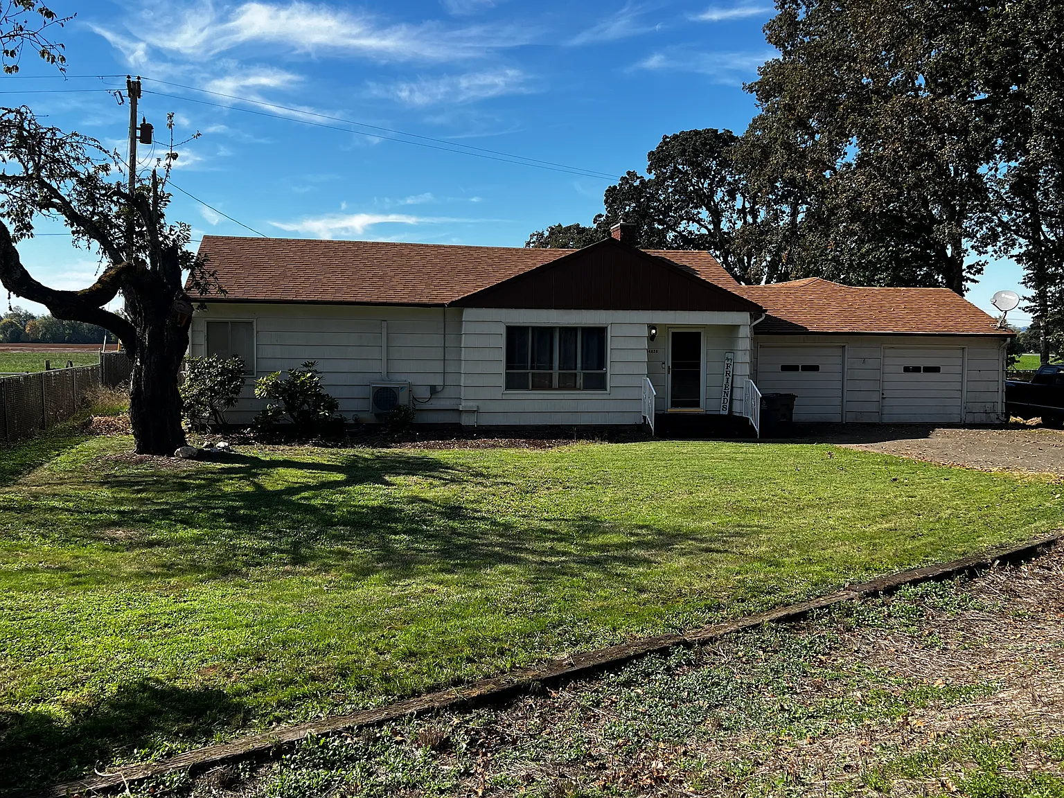 2 bed, 1092 sqft, $2,050 — Photo 4