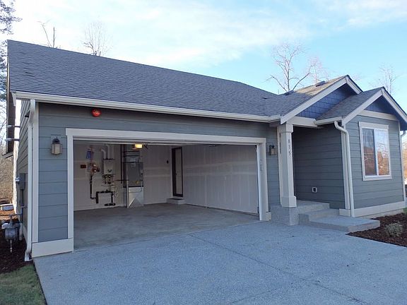 2nd image of 815 Kodiak Ln #40