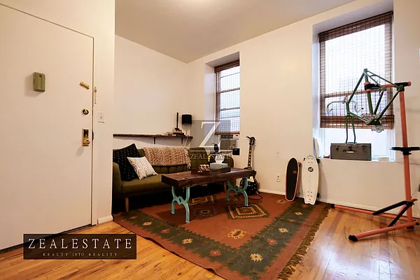 Rented by ZealEstate Group Inc | media 44