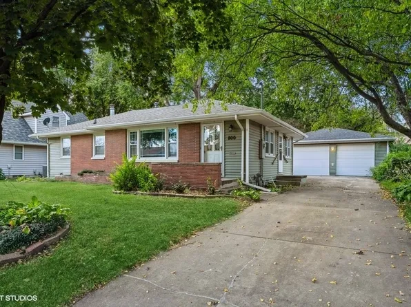 800 14th St, West Des Moines, IA 50265