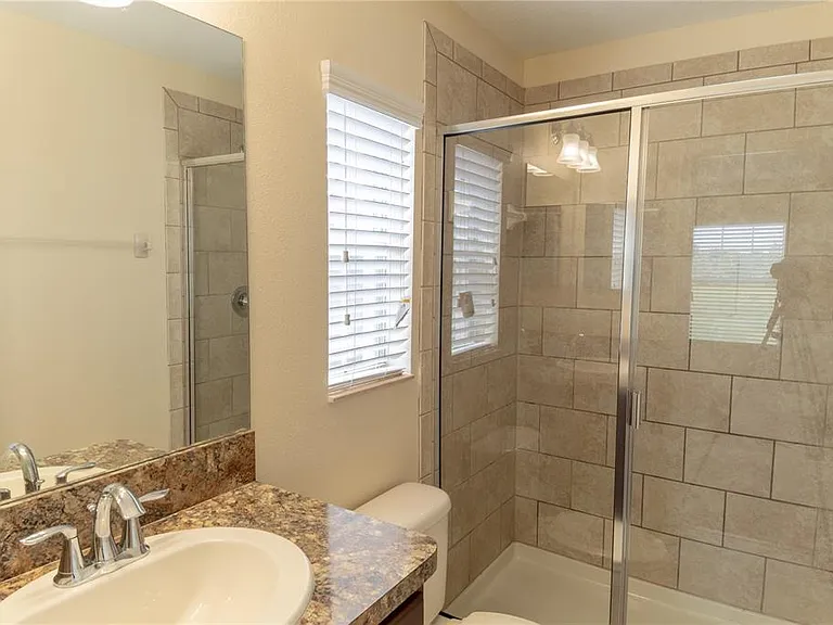 31235 Claridge Pl — Photo 19