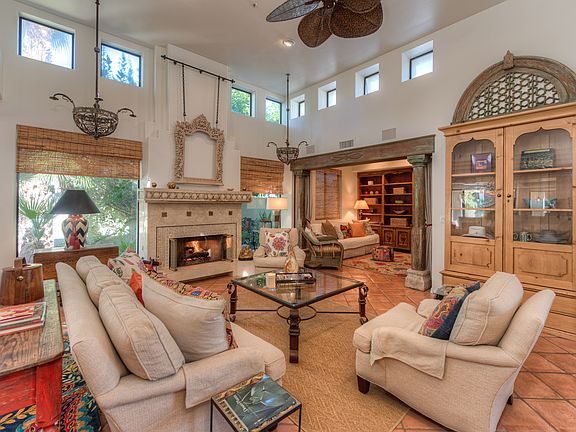 3rd image of 5101 N Casa Blanca Dr Unit 326