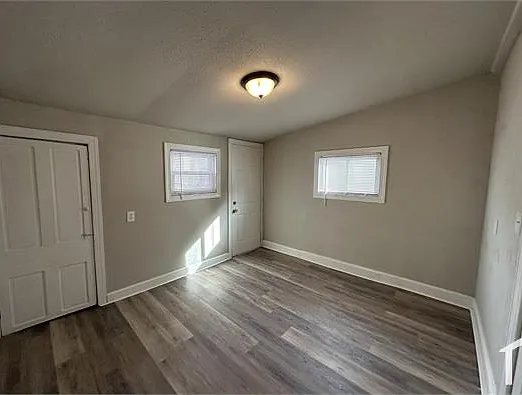 1732 Ferry Ave — Photo 7