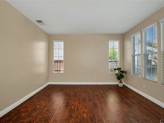 5th image of 7287 Corona Valley Ave