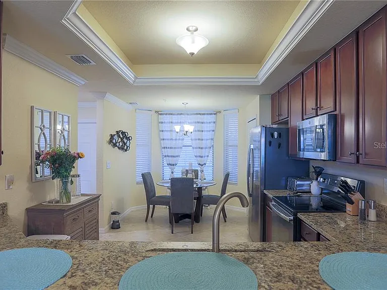 5558 Palmer Cir #106 — Photo 18