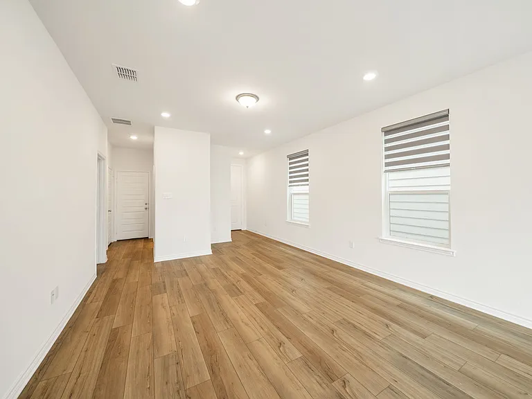 10643 Military Dr W #47 — Photo 4