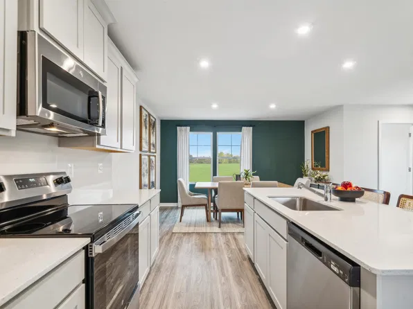 261 Oldfield Dr, Charlottesville, VA 22902